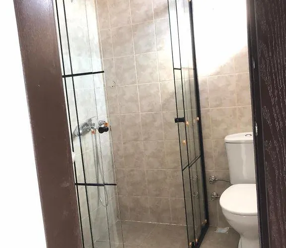 Anita Noch 4*